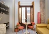 Edificio en venta con 186m² en Granada, en la zona de Barrio de San Jerónimo, Placeta Radio Granada foto
