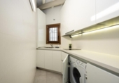 Edificio en venta con 186m² en Granada, en la zona de Barrio de San Jerónimo, Placeta Radio Granada foto