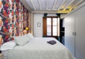 Edificio en venta con 186m² en Granada, en la zona de Barrio de San Jerónimo, Placeta Radio Granada foto