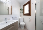 Edificio en venta con 186m² en Granada, en la zona de Barrio de San Jerónimo, Placeta Radio Granada foto