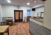 Local comercial en alquiler con 98m² en Santiago de Compostela, en la zona de A Poza de Bar, Rúa de Entremurallas foto