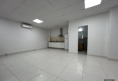 85m² commercial premises for rent in Deltebre, photo