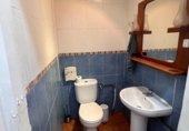 Local comercial en alquiler con 121m² en Almería, Calle de Lanjarón foto