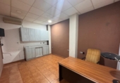 Local comercial en alquiler con 121m² en Almería, Calle de Lanjarón foto