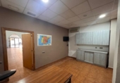 Local comercial en alquiler con 121m² en Almería, Calle de Lanjarón foto