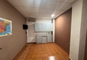 Local comercial en alquiler con 121m² en Almería, Calle de Lanjarón foto