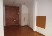 Local comercial en alquiler con 31m² en Mislata, Plaza Mayor foto