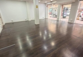Local comercial en venta con 105m² en Córdoba, en la zona de Urbanizacion Las Brisas, Calle Pintor Racionero Castro foto