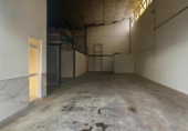 240m² warehouse industrial for sale in Córdoba, in the area of Palace, Calle de San Nicolás photo
