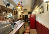 67m² restaurant for sale in Barcelona, in the area of the Putget and Farró, Passeig de Sant Gervasi photo