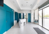 231m² commercial premises for sale in Granada, in the area of Campus, Calle Alhendín photo