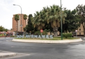 419m² commercial premises for sale in Málaga, in the area of Vistafranca, Calle Angelillo de Triana photo