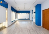 240m² commercial premises for sale in Granada, in the area of Garden City, Calle Pianista Pepita Bustamante photo