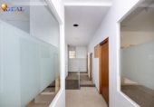 240m² commercial premises for sale in Granada, in the area of Garden City, Calle Pianista Pepita Bustamante photo