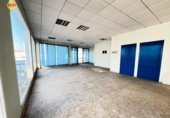 Oficina
en venda
amb 270m² a Lepe, avda. andalucía foto