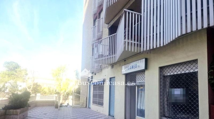 Local comercial