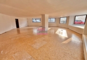 Local comercial en alquiler con 500m² en Albaida foto