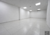 Local comercial en alquiler con 85m² en Deltebre foto
