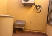 Local comercial en alquiler con 110m² en Albox foto