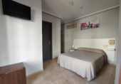 Hotel en venta en Torrevieja, Calle Joaquín Chapaprieta foto