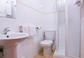Hotel en venta en Torrevieja, Calle Joaquín Chapaprieta foto