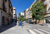 Local comercial
en venda
amb 45m² a Granada, a la zona de Barri de Sant Antón, Calle Abén Humeya foto
