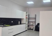 80m² locaux commerciaux pour vente à Valence, dans le quartier de Sant Francesc, photo