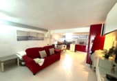 Local comercial en venta con 49m² en Santoña foto