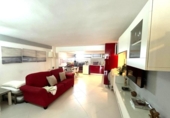 Local comercial en venta con 49m² en Santoña foto