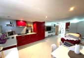 Local comercial en venta con 49m² en Santoña foto