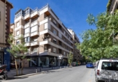 Oficines
en venda
amb 45m² a Granada, a la zona de Barri de Sant Antón, Placeta Dramaturgo Alfonso Paso foto