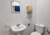 Local comercial
en venda
amb 162m² a Los Barrios, Calle La Plata foto