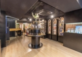 Local comercial en venta con 164m² en Granada, en la zona de La Manigua, Calle Acera del Casino foto