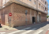 Local comercial en venta con 192m² en Los Alcázares, Calle de Murcia foto