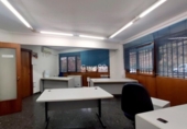 Local comercial
en venda
amb 298m² a Lleida, Avinguda de l'Exèrcit foto
