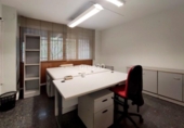 Local comercial
en venda
amb 298m² a Lleida, Avinguda de l'Exèrcit foto