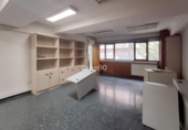 Local comercial
en venda
amb 298m² a Lleida, Avinguda de l'Exèrcit foto