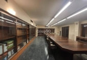 237m² bureaux pour vente à Lérida, Turó de Gardeny photo
