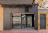 Oficinas en venta con 89m² en Torrevieja, Calle del Puerto Romano foto