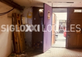 90m² offices for sale in Barcelona, in the area of the Lower Guinardó, Carrer de Llorens i Barba photo