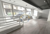 290m² gym for rent in Vigo, in the area of Vigo, Avda. de Camelias photo