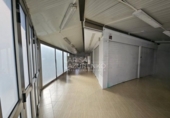 Local comercial en alquiler con 200m² en Cambrils foto