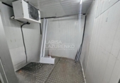 Local comercial en alquiler con 200m² en Cambrils foto