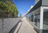 Local comercial en alquiler con 200m² en Cambrils foto