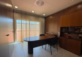235m² bureaux pour vente à Empuriabrava, dans le quartier de Empuriabrava, Carrer Aeroclub photo