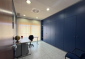 235m² bureaux pour vente à Empuriabrava, dans le quartier de Empuriabrava, Carrer Aeroclub photo
