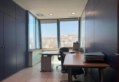 235m² bureaux pour vente à Empuriabrava, dans le quartier de Empuriabrava, Carrer Aeroclub photo
