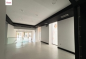 Local comercial en alquiler con 162m² en Burgos, en la zona de Vadillos, Plaza Mayor foto