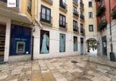 Local comercial en alquiler con 162m² en Burgos, en la zona de Vadillos, Plaza Mayor foto