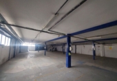 Nave Industrial en venta con 3700m² en Sevilla, en la zona de El Juncal-Híspalis foto
